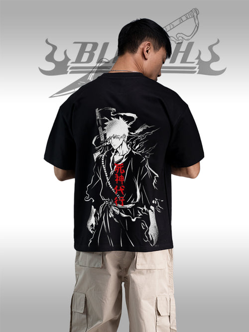 Ichigo Kurosaki / Oversized T-Shirt